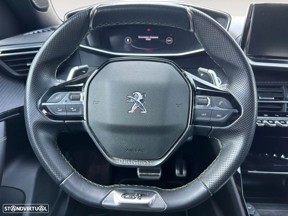 Peugeot 2008 1.5 BlueHDi GT EAT8 - 13
