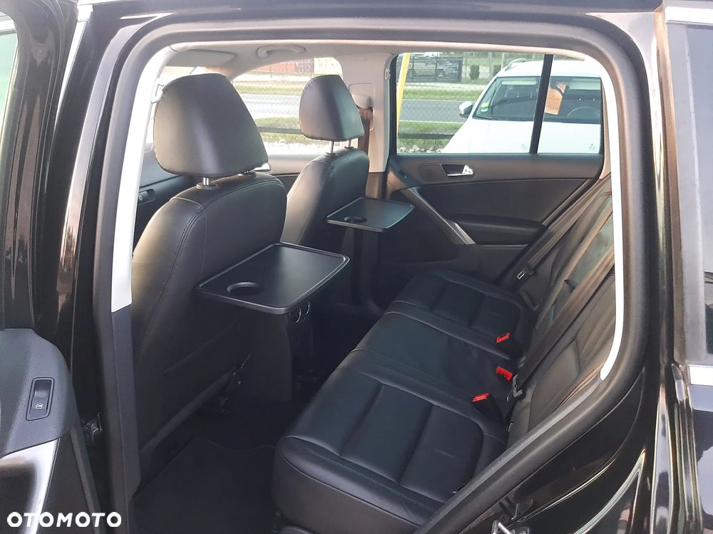 Volkswagen Tiguan 2.0 TDI 4Mot Sport DSG - 19