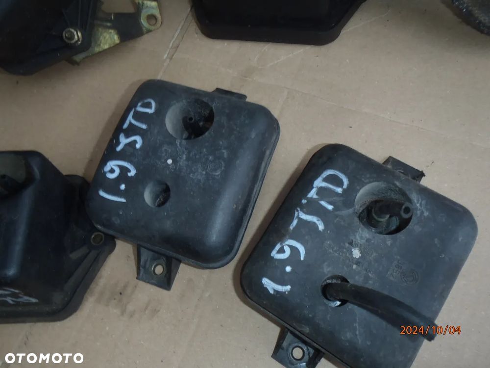 zbiornik podciśnienie zawór ciśnienia fiat opel combo corsa astra 500 grande punto evo panda doblo fiorino scudo bravo bravo marea mulipla alfa mito 147 156 158 lancia 1.3 1.6 1.9 2.0 tjet diesel - 8