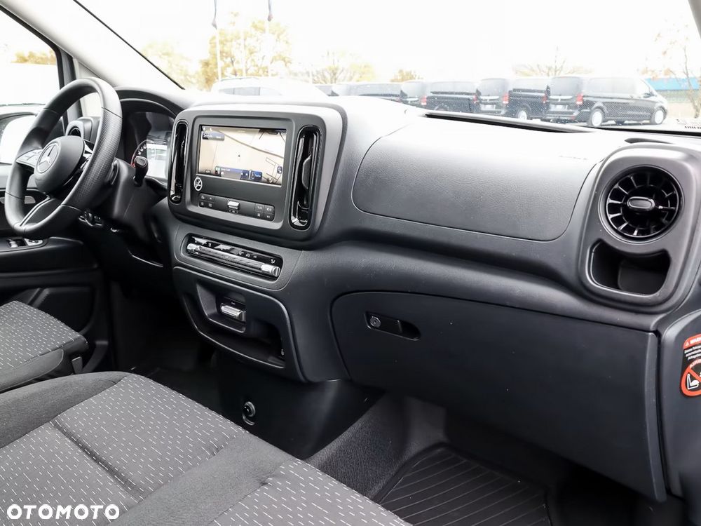 Mercedes-Benz Vito - 11