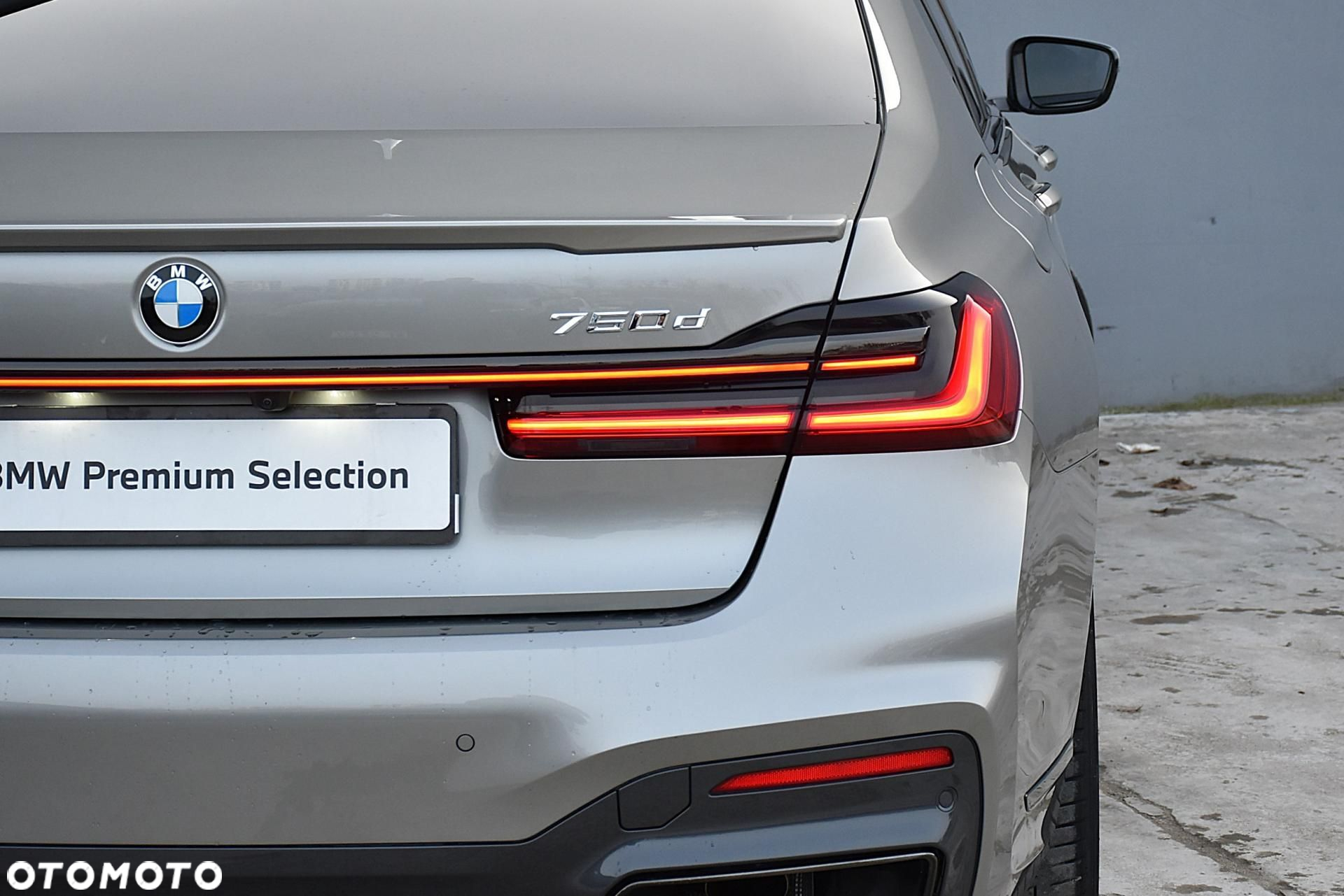 BMW Seria 7 - 11