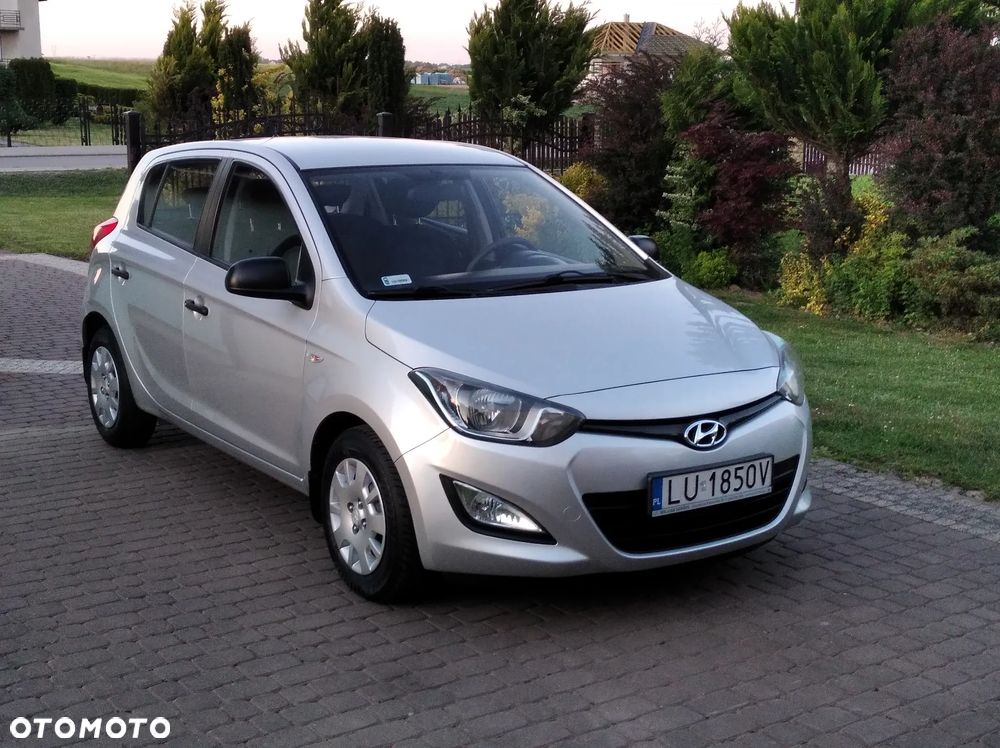 Hyundai i20 1.4 Comfort EU5 - 1