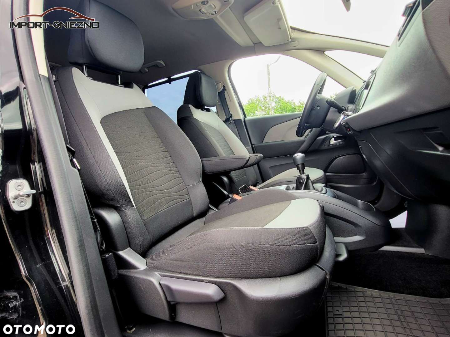 Citroën C4 Picasso - 19