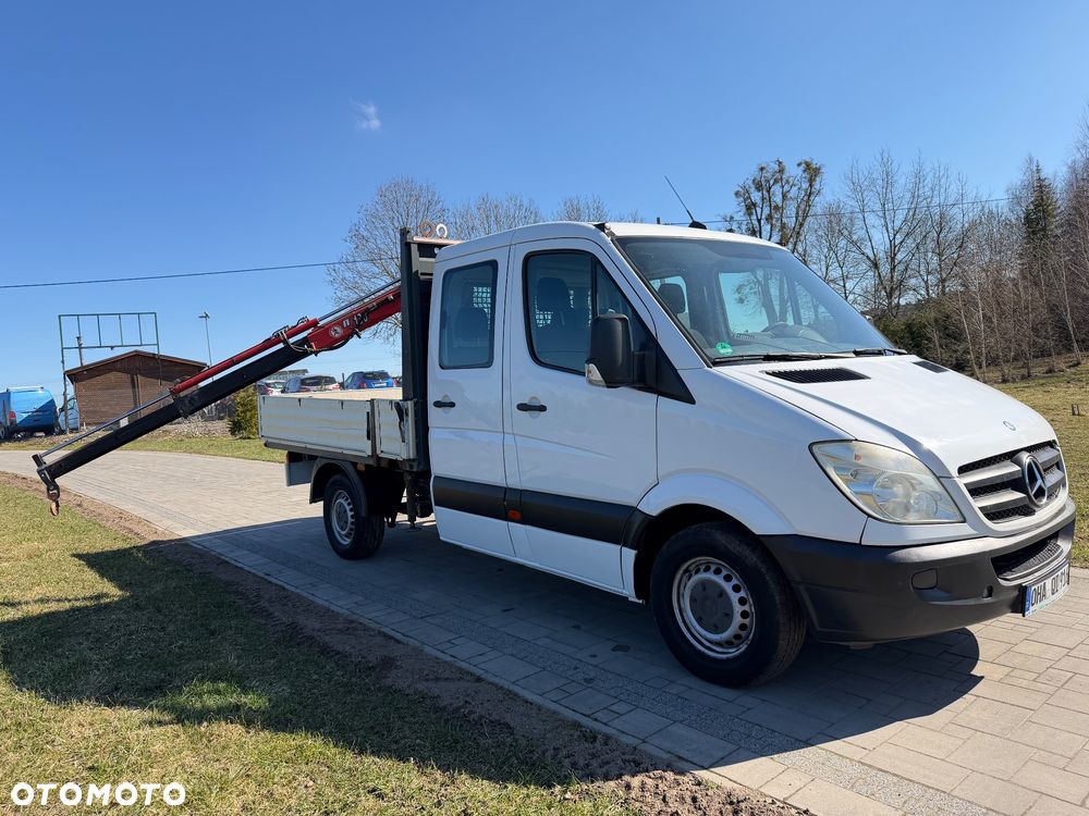 Mercedes-Benz Sprinter - 11