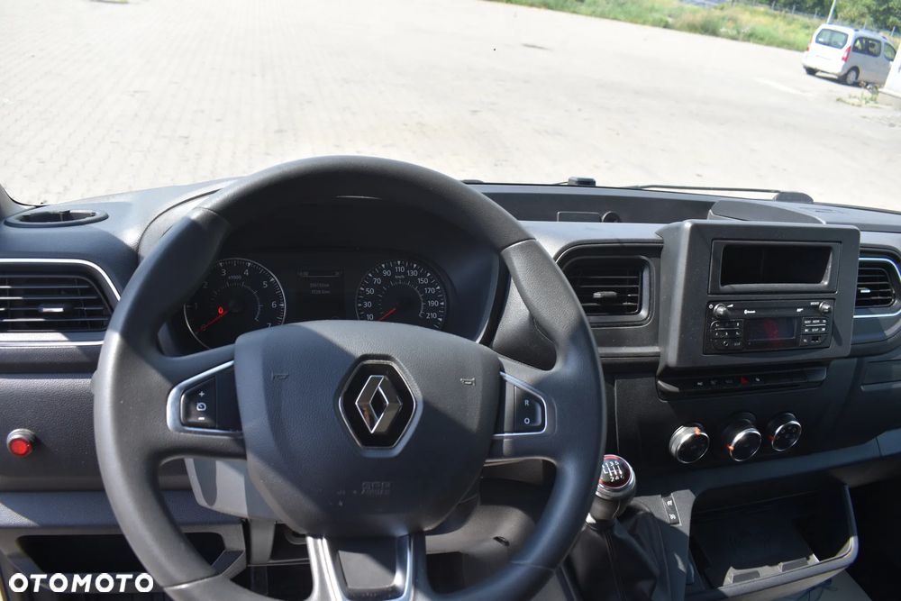 Renault Master - 18