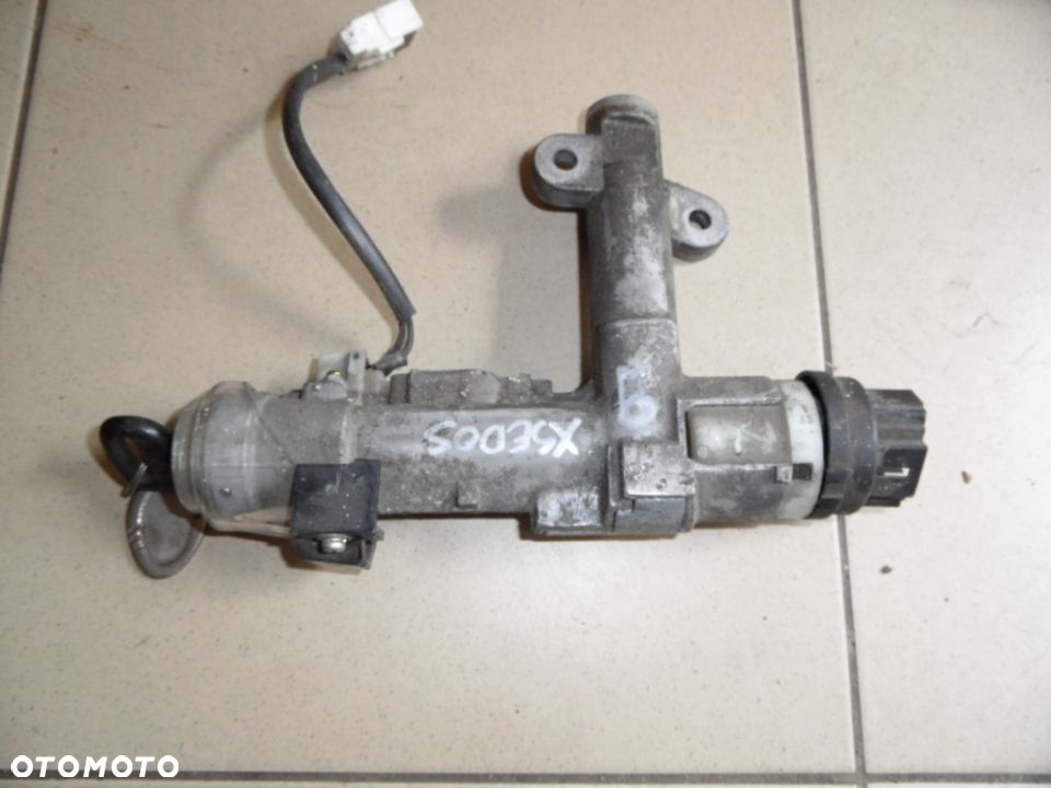 STACYJKA Z KLUCZYKIEM MAZDA XEDOS 9 - 2