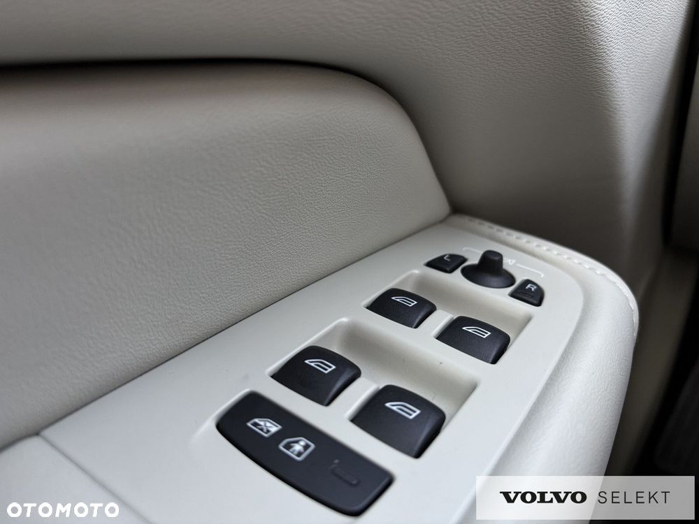 Volvo XC 60 - 16