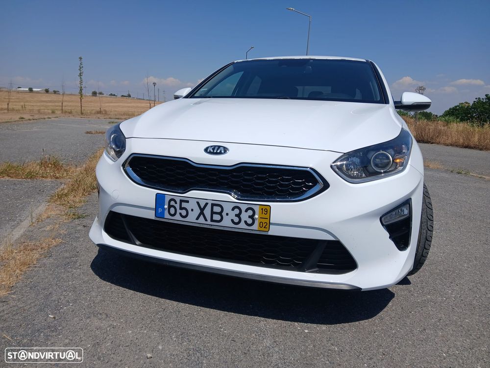 Kia Ceed 1.6 CRDi MHEV Urban - 3