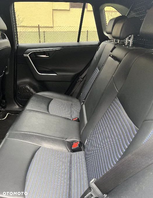 Toyota RAV4 Hybrid Selection 4x4 - 12