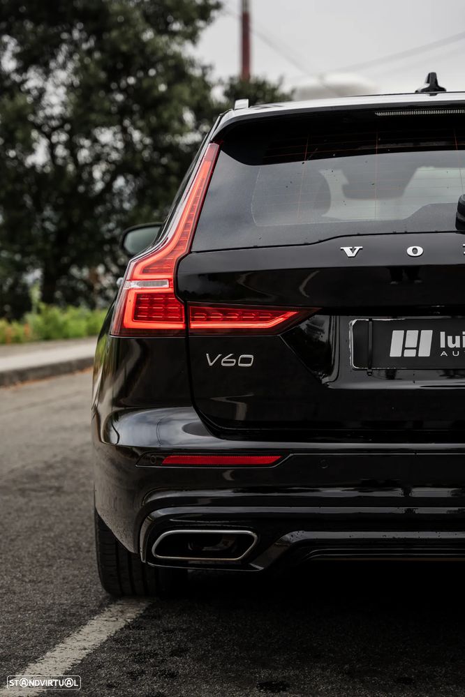 Volvo V60 2.0 T6 AWD TE R-Design - 16