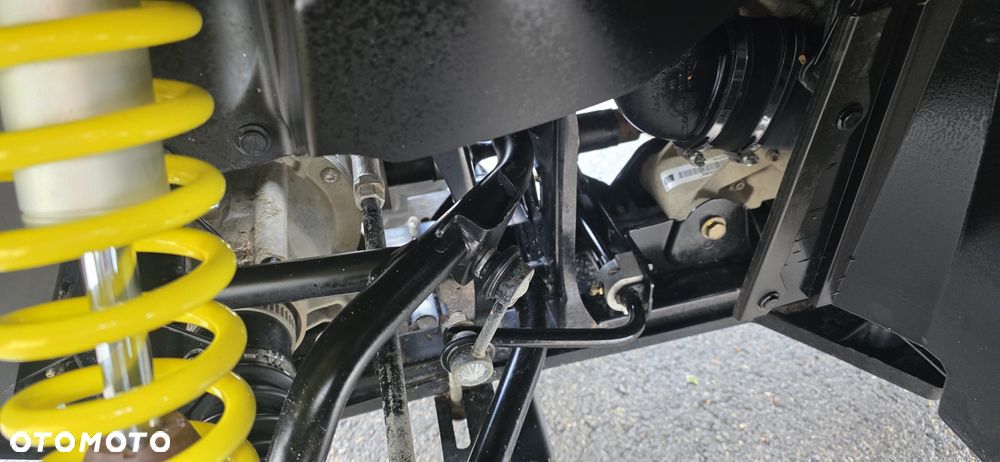 Can-Am Outlander Max - 16