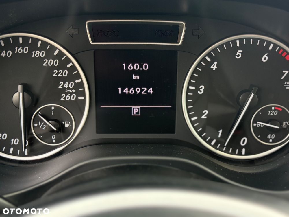 Mercedes-Benz Klasa A 180 (BlueEFFICIENCY) Urban - 13