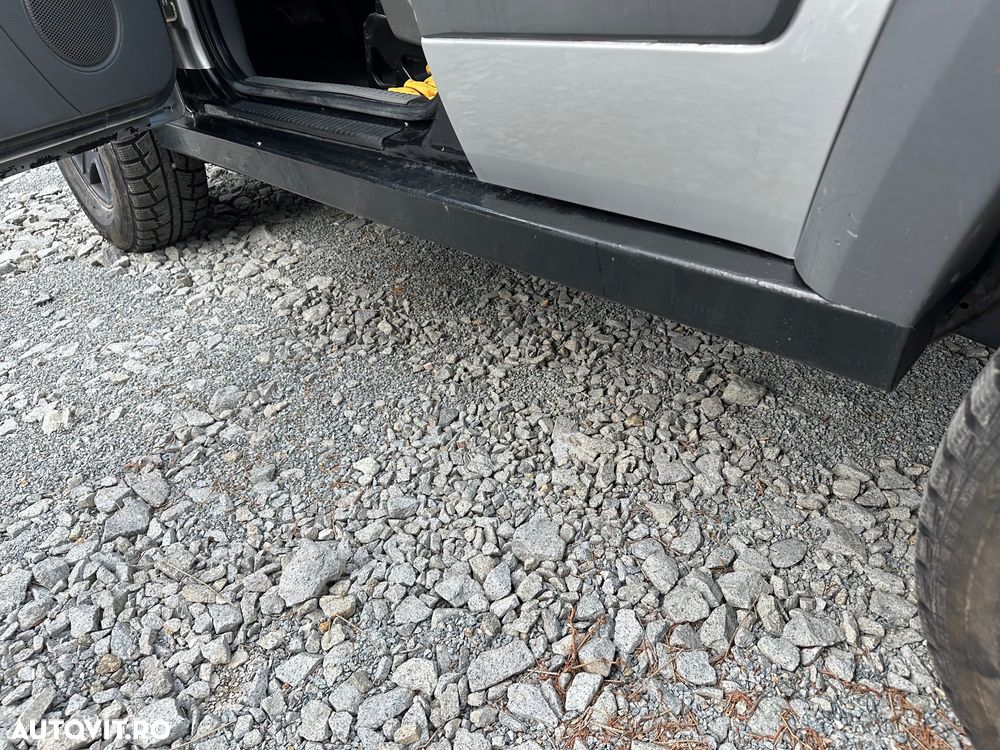 Jeep Cherokee - 11