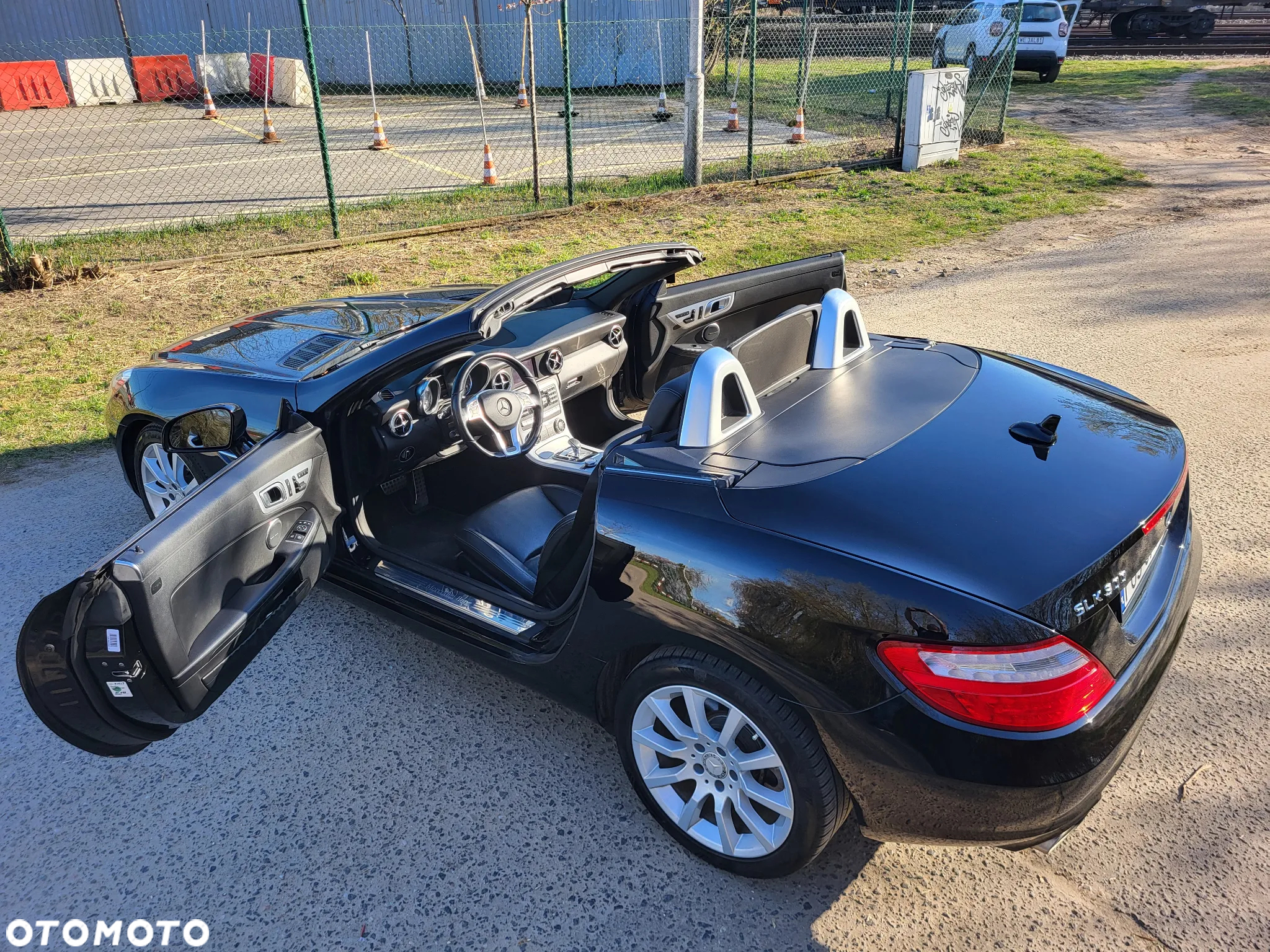 Mercedes-Benz SLC 300 9G-Tronic - 9