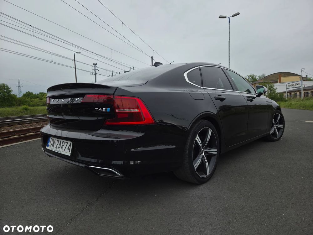 Volvo S90 T6 GPF AWD R-Design - 2