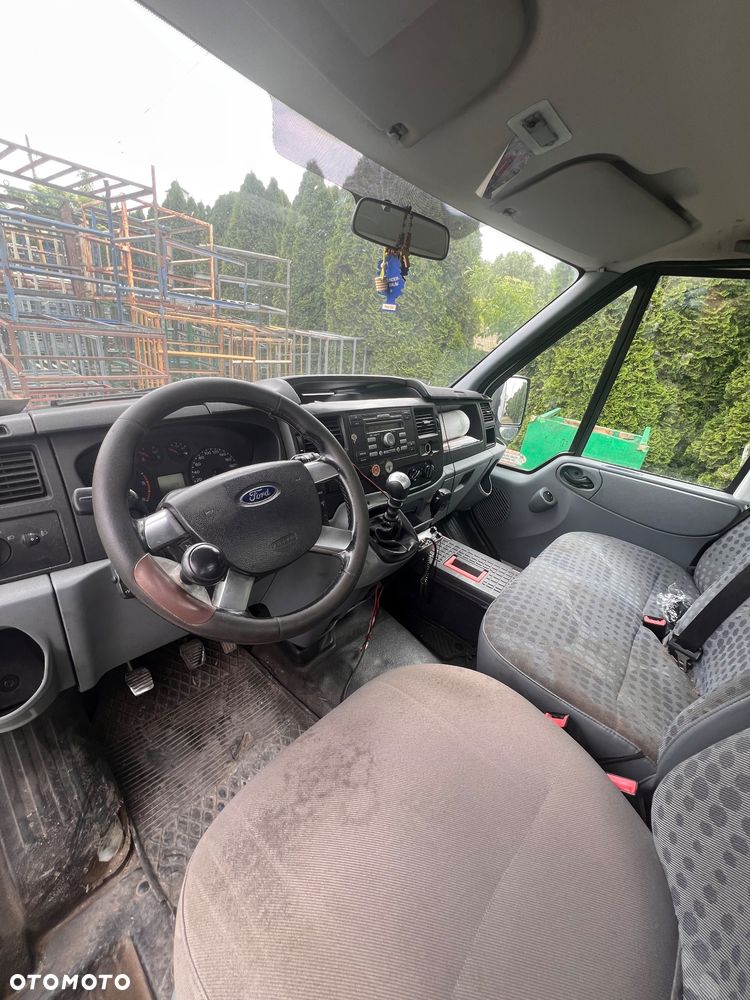 Ford Transit - 3