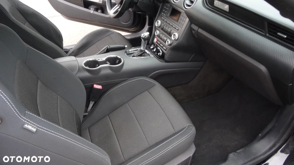 Ford Mustang 3.7 V6 - 15