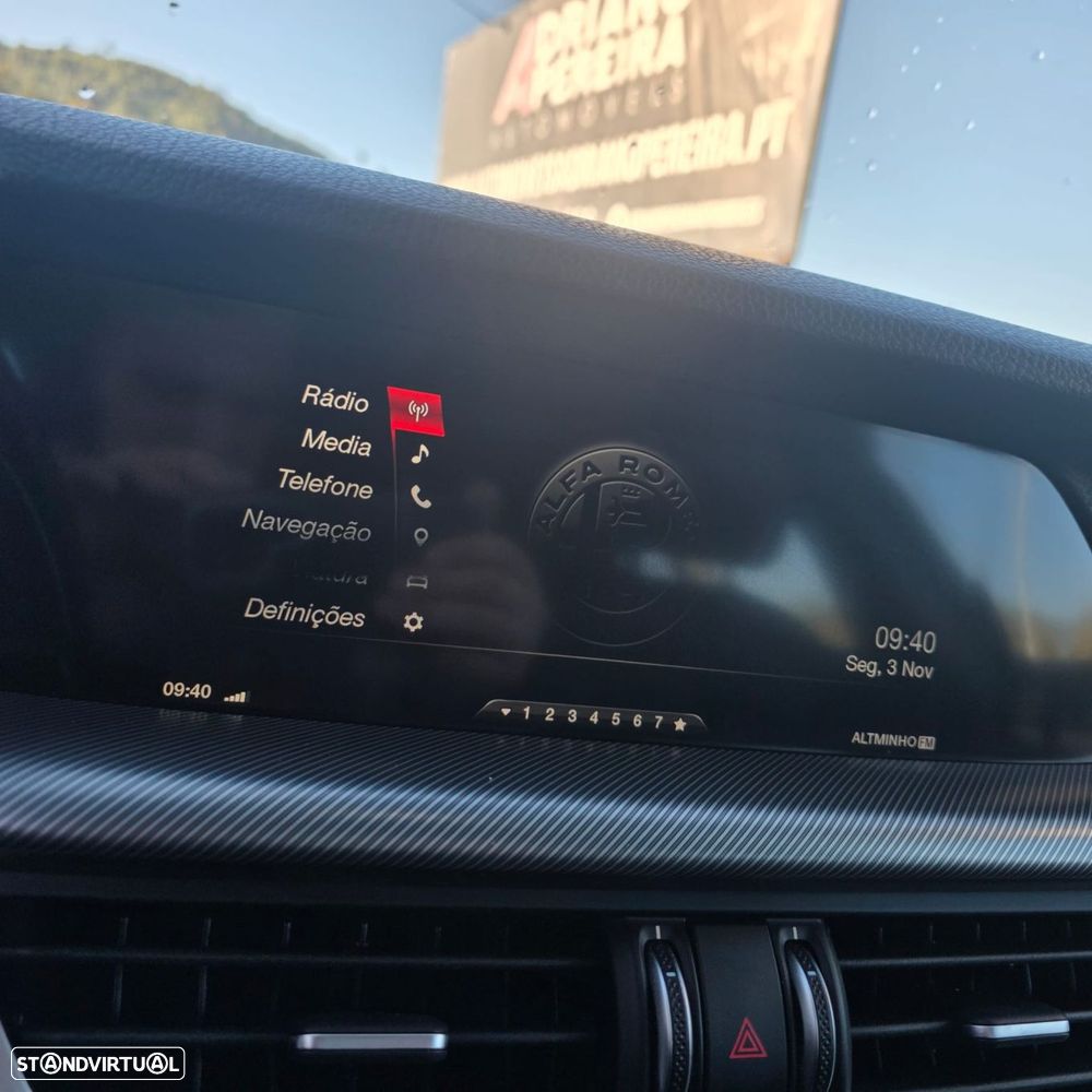 Alfa Romeo Stelvio 2.2 D Super AT8 - 24