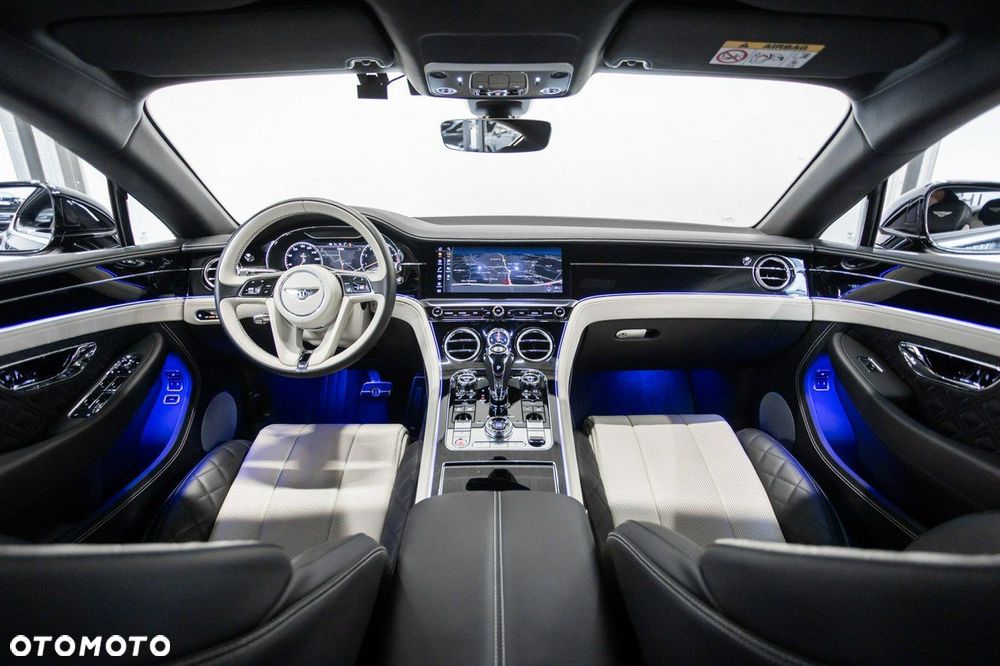 Bentley Continental GT Standard - 22