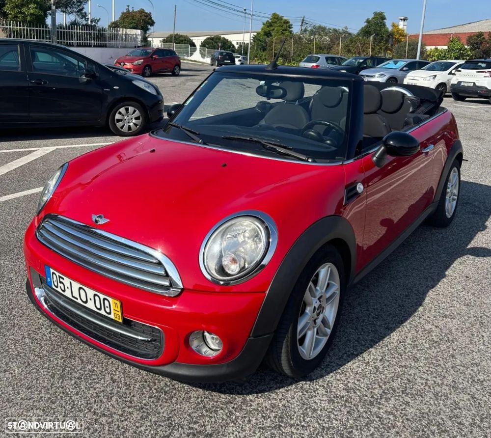 MINI Cabrio Cooper D - 2