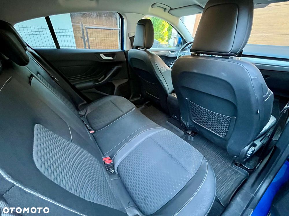 Ford Focus 1.5 EcoBlue Active Business - 8