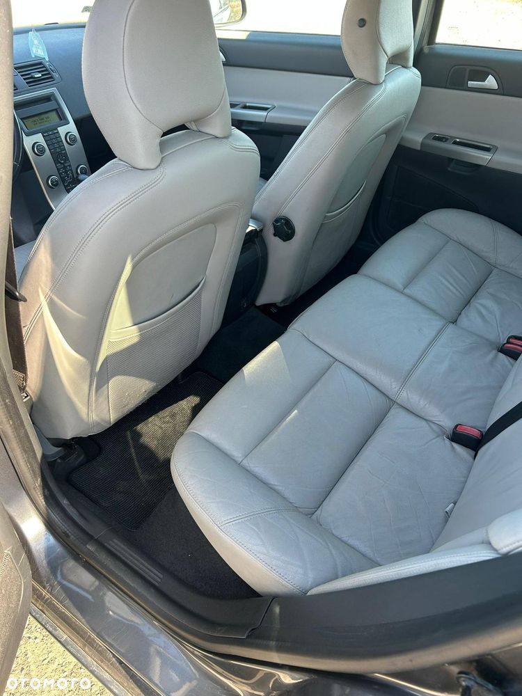 Volvo V50 D5 DPF Summum - 15