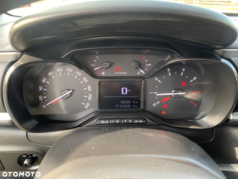 Citroën C3 ver-1-5-bluehdi-feel-pack-s-s - 18