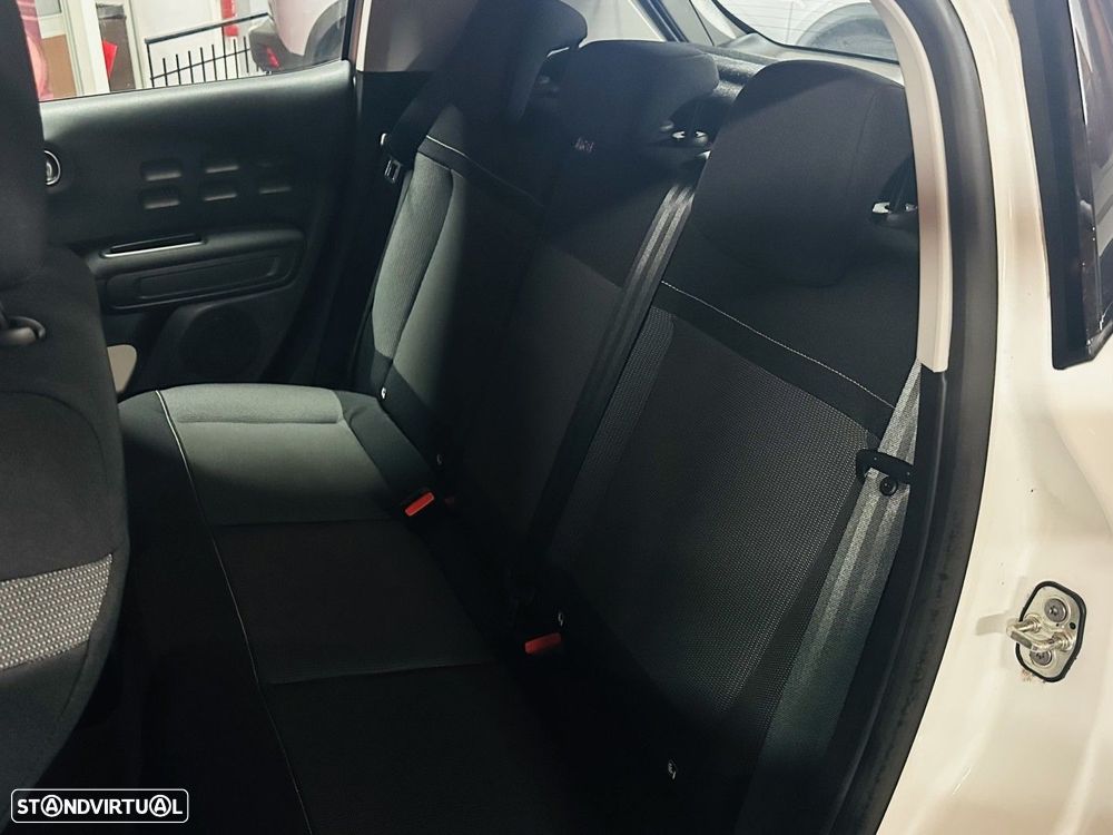 Citroën C3 1.2 PureTech Shine Pack - 7