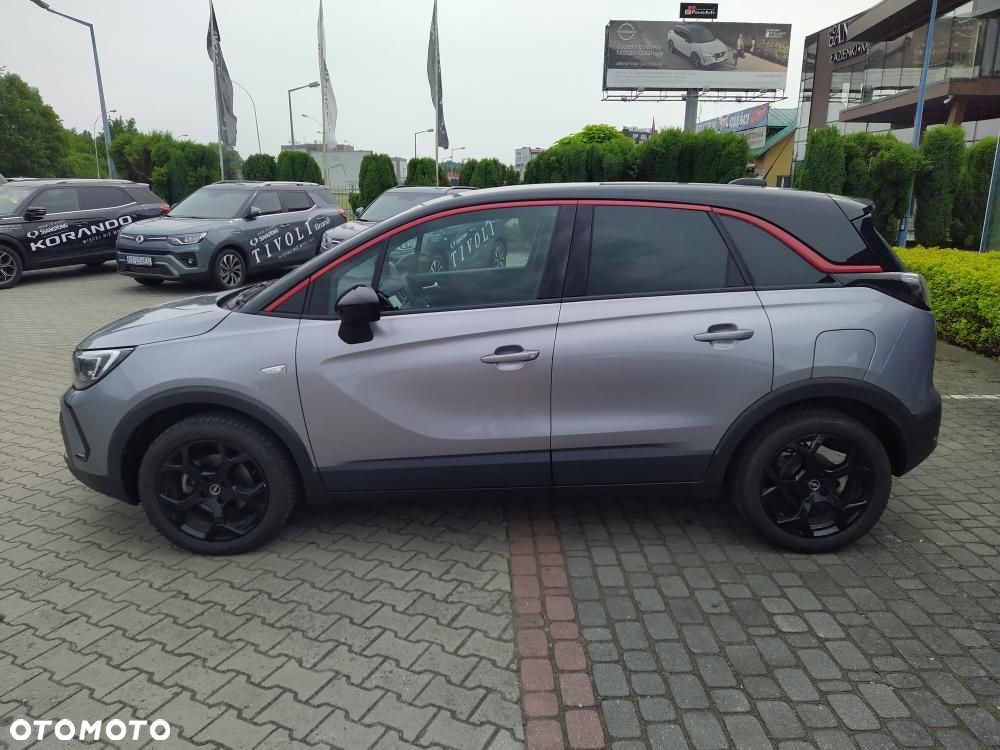 Opel Crossland 1.2 T GS Line - 9