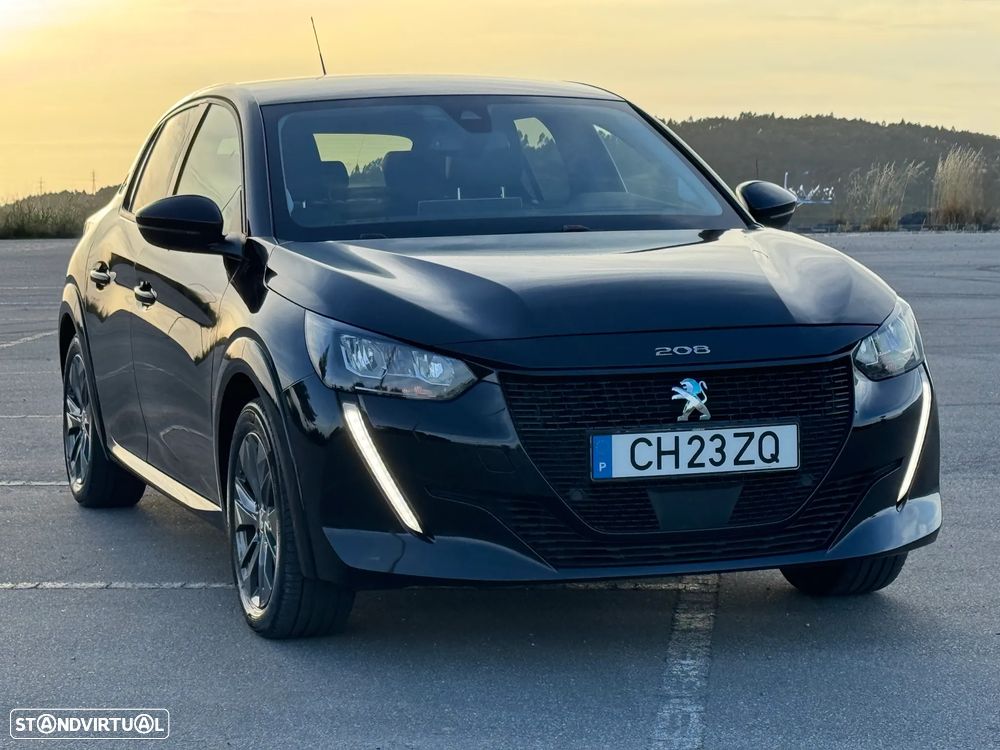 Peugeot e-208 50 kWh Allure - 3