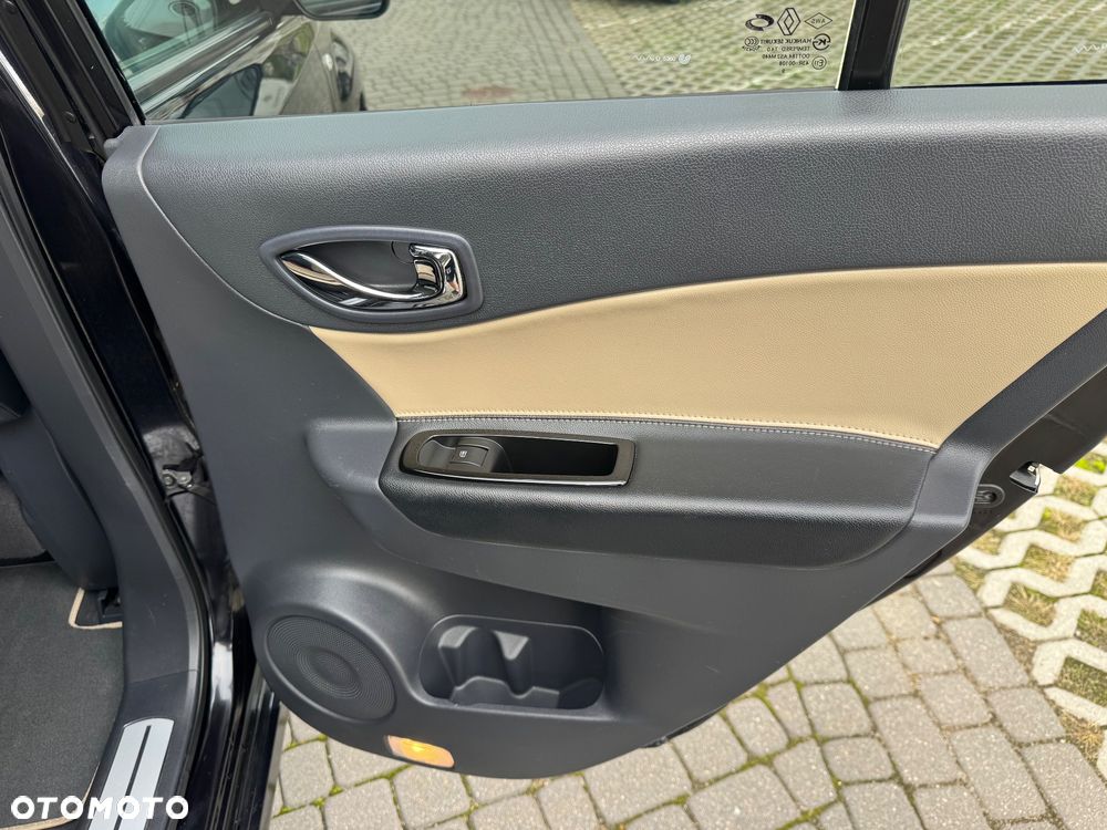 Renault Koleos dCi 150 FAP 4x4 Bose Edition - 22