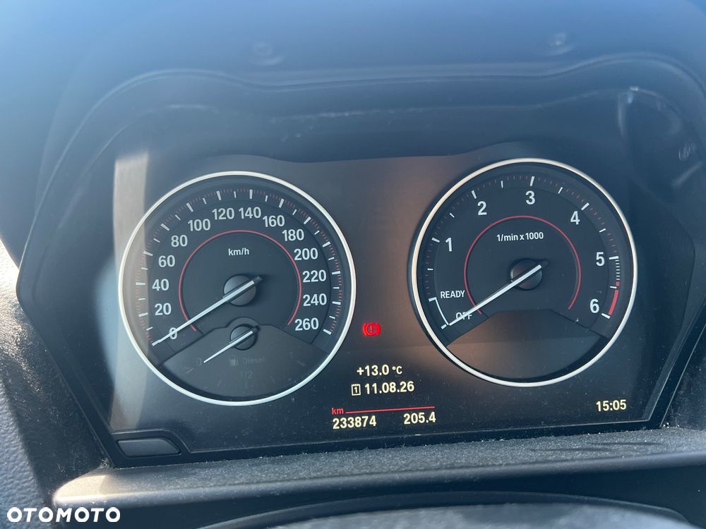 BMW Seria 2 218d M Sport - 17