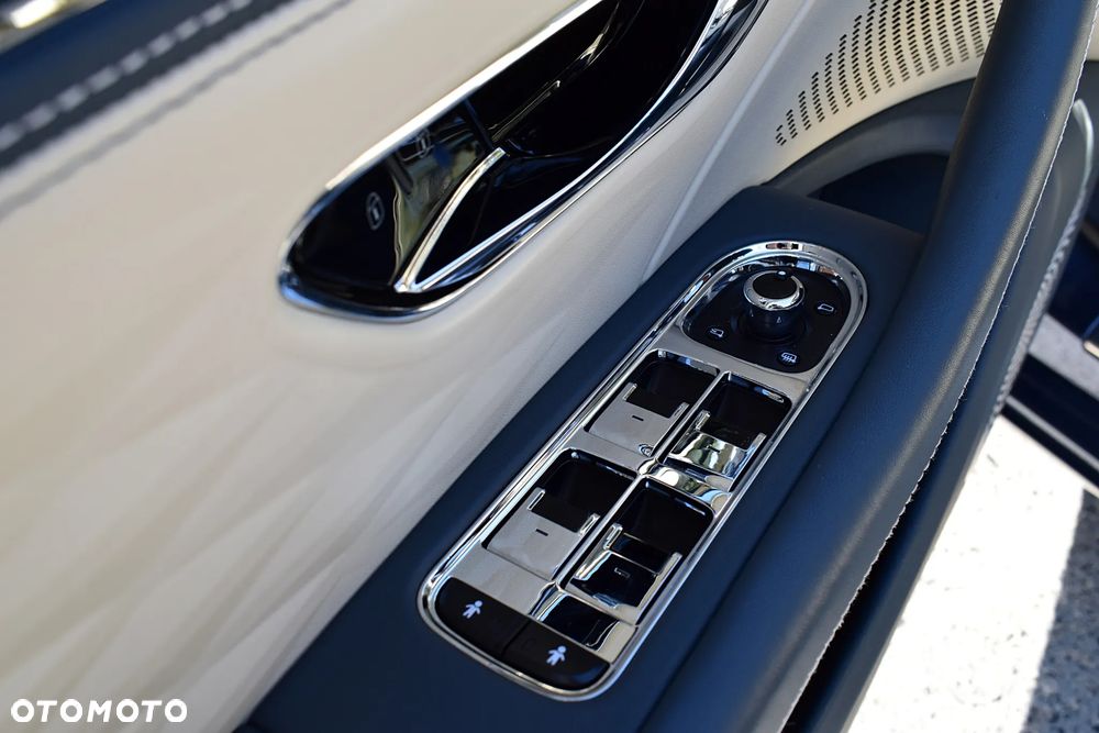 Bentley Flying Spur W12 S - 31