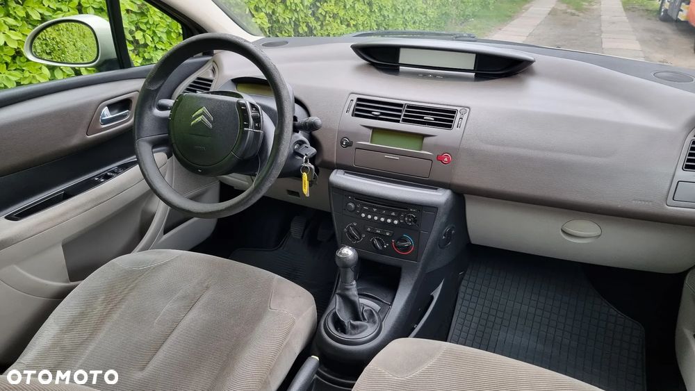 Citroën C4 1.6 16V Impress - 10