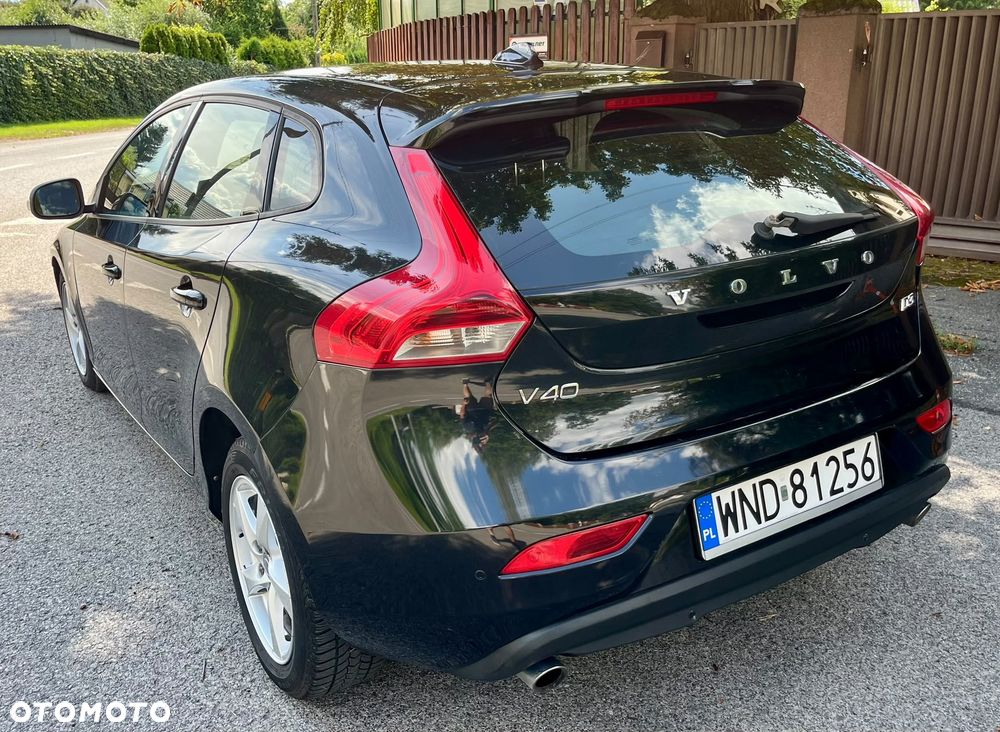 Volvo V40 D3 Base - 18