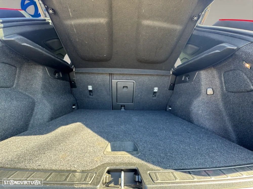 Volvo XC 40 1.5 T5 PHEV Plus Dark - 21