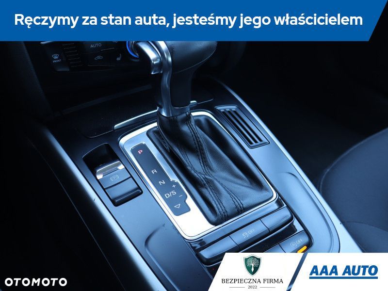 Audi A4 Limousine - 17