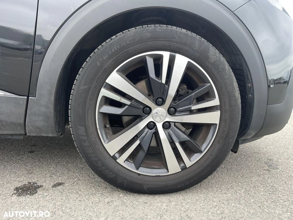 Peugeot 3008 - 25