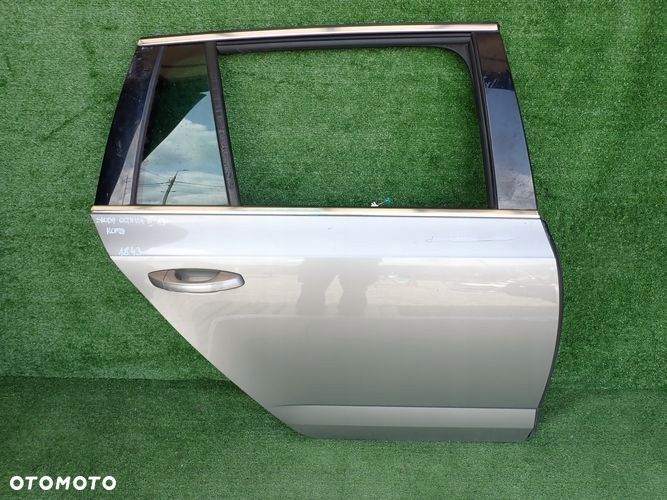 SKODA OCTAVIA III KOMBI drzwi prawe tylne tył - 1