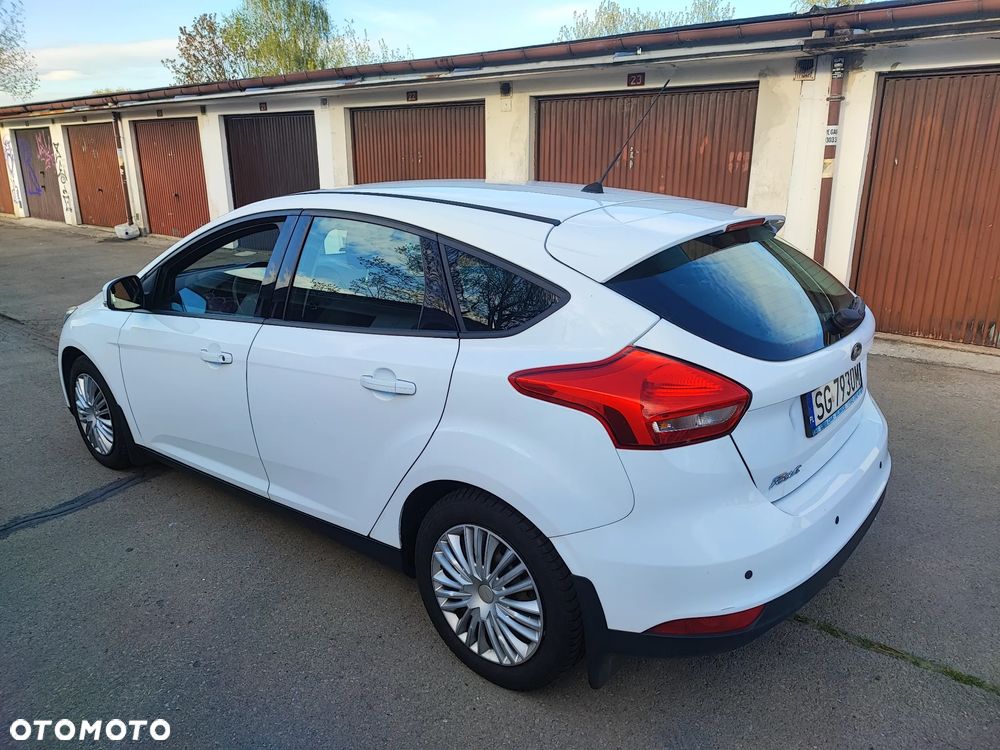 Ford Focus 1.6 Trend - 3