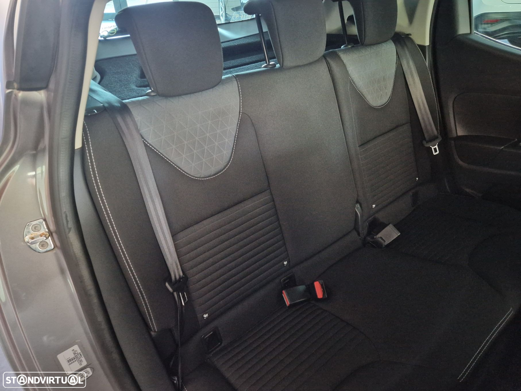 Renault Clio 0.9 TCE Dynamique S - 8