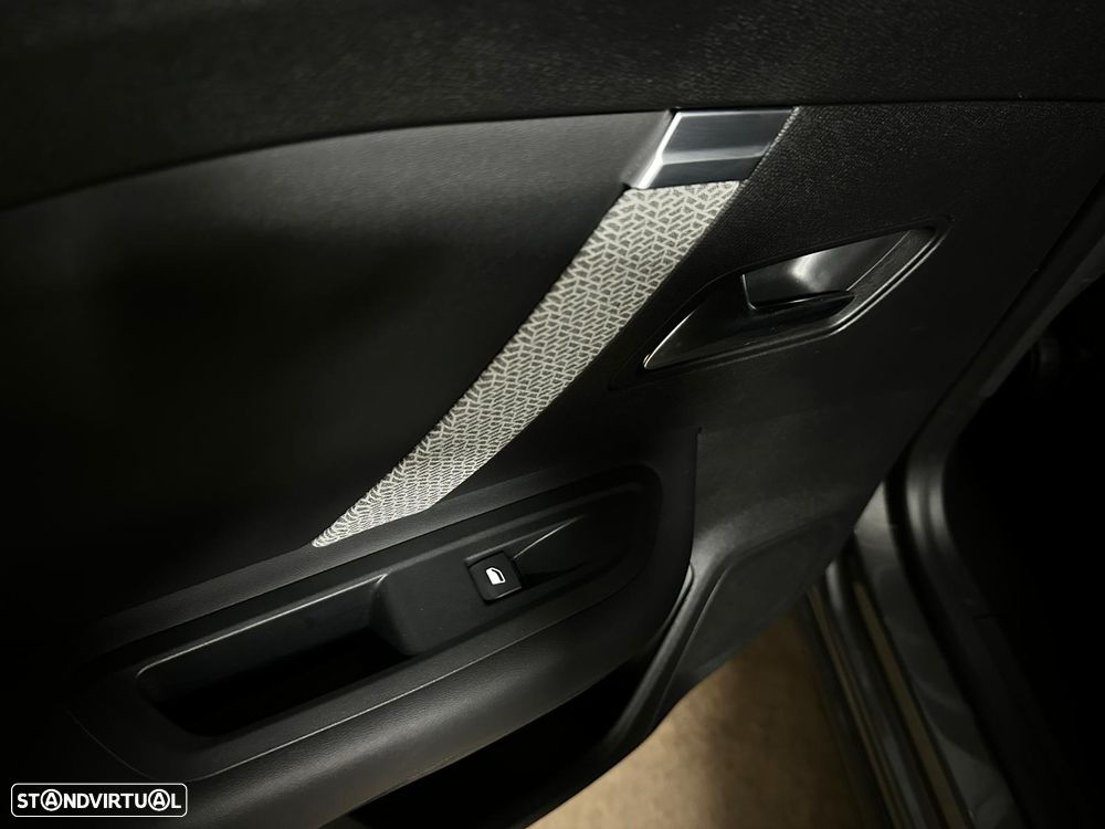 Citroën C4 1.5 BlueHDi Shine EAT8 - 30