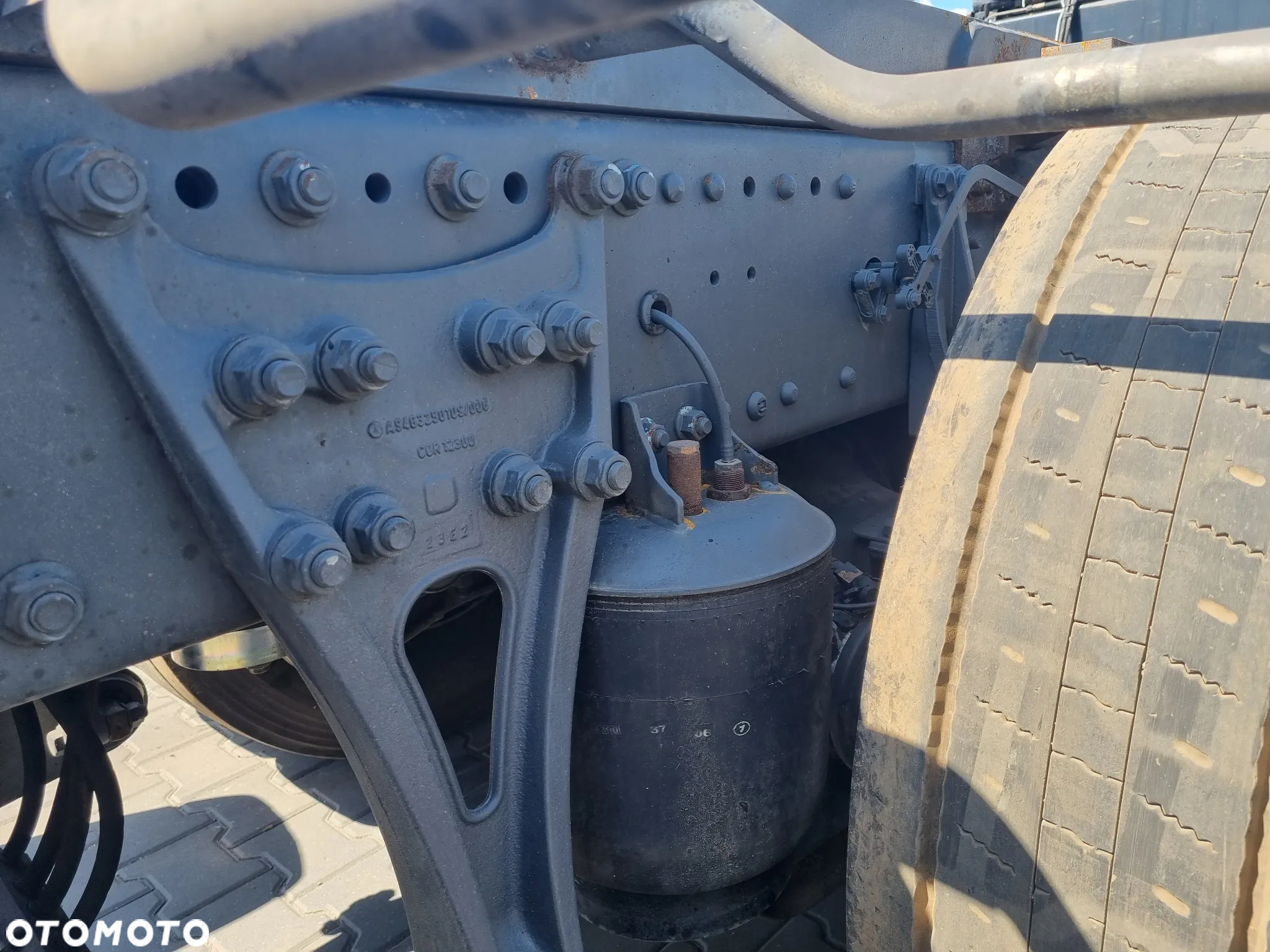 Mercedes-Benz Actros 3244 - 6