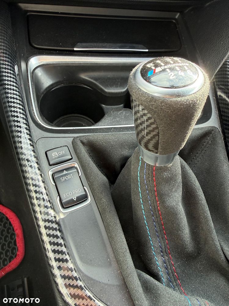 BMW Seria 3 318d Sport Line EU6 - 10