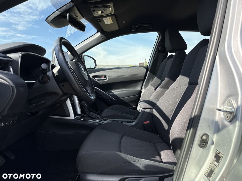 Toyota Corolla Cross - 17