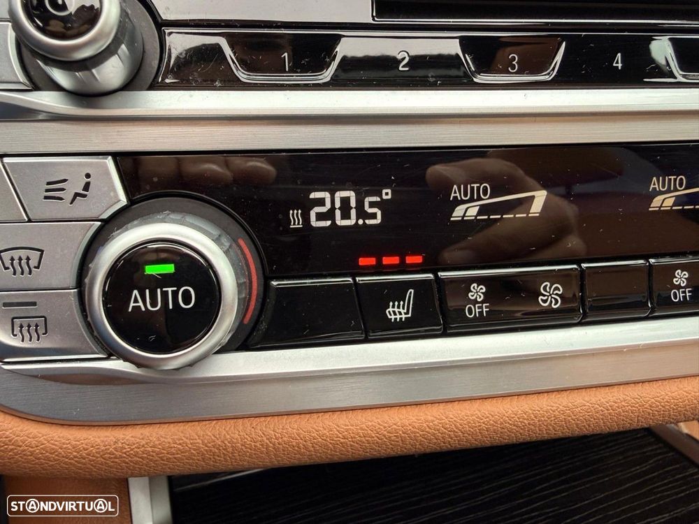 BMW 730 d Pack M Auto - 39