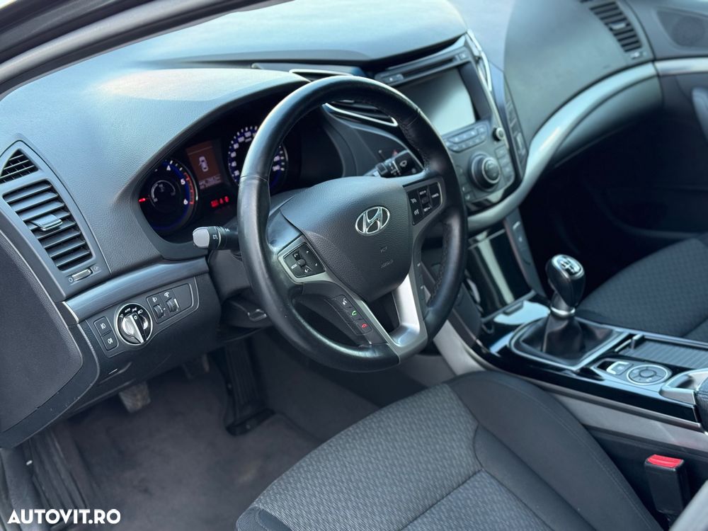 Hyundai i40 1.7 CRDI Style - 17