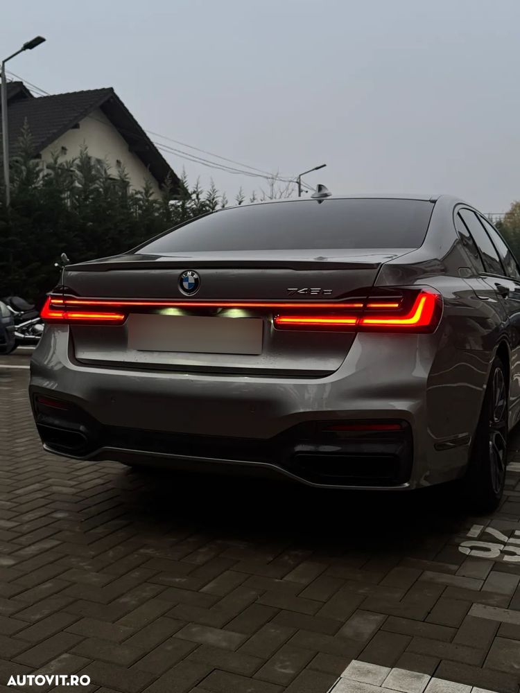 BMW Seria 7 745e AT PHEV - 8