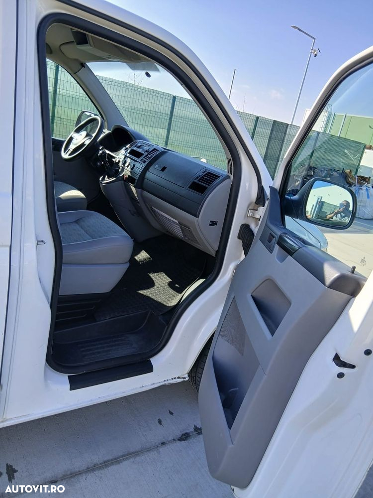 Volkswagen T5 - 12
