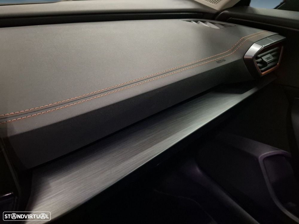 Cupra Formentor 1.4 e-Hybrid DSG VZ - 20